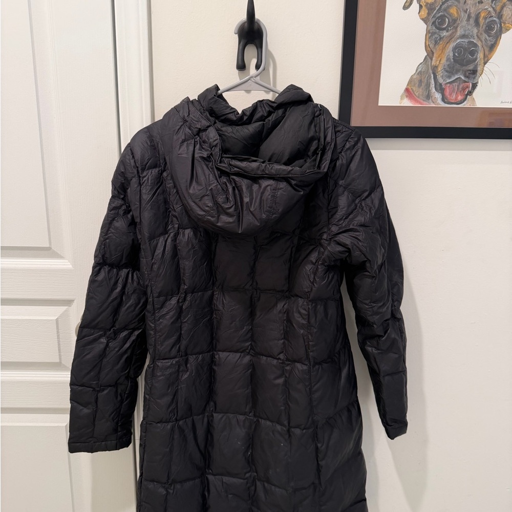 Women's Black Quilted Puffer Long Coat - Picture 3 of 3
